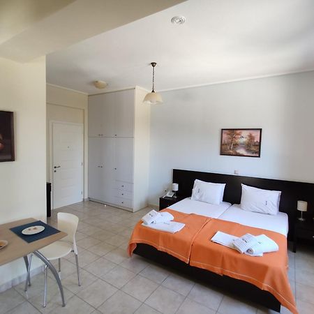 Irida Apartment Apolpaina Ngoại thất bức ảnh