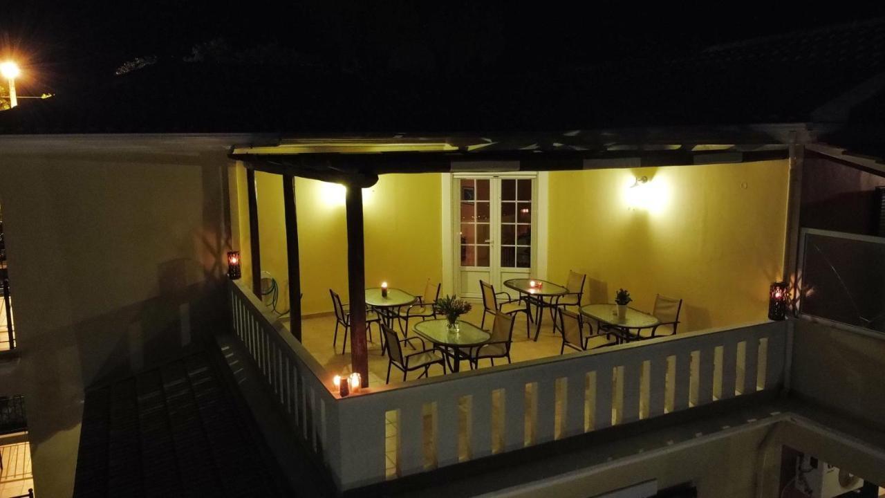 Irida Apartment Apolpaina Ngoại thất bức ảnh