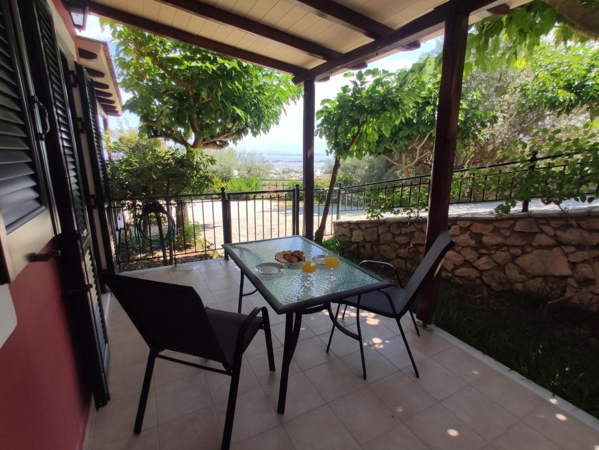 Irida Apartment Apolpaina Ngoại thất bức ảnh